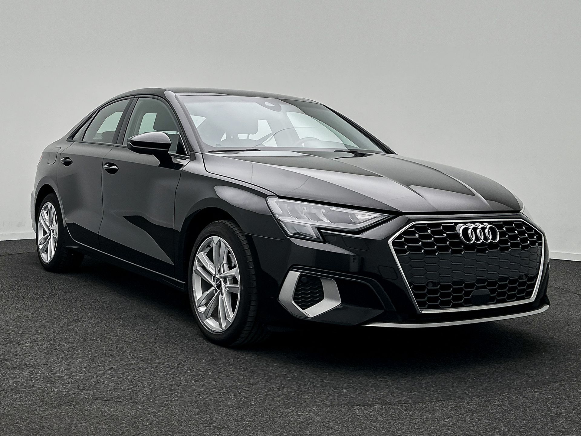 Audi A3 1.0 TFSI Advanced – Petrol – Automatic – 110 hp
