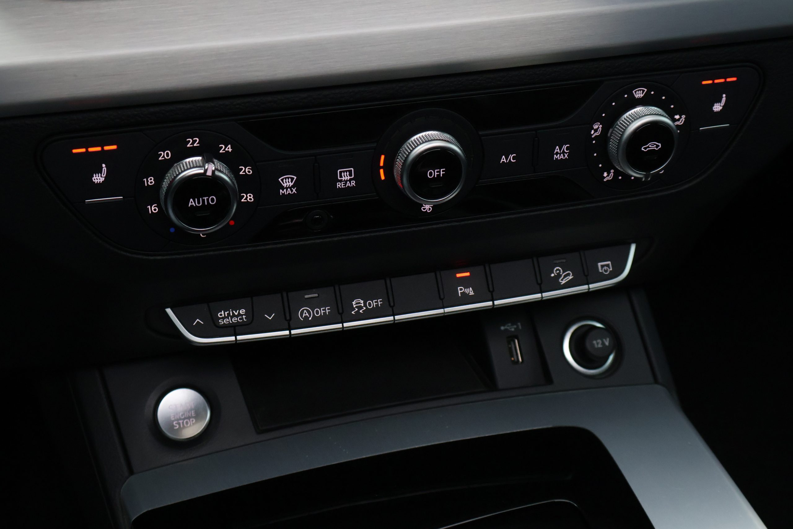 Audi Q5 40 TDI S Line – Quattro – Diesel – Automatic – 204 hp