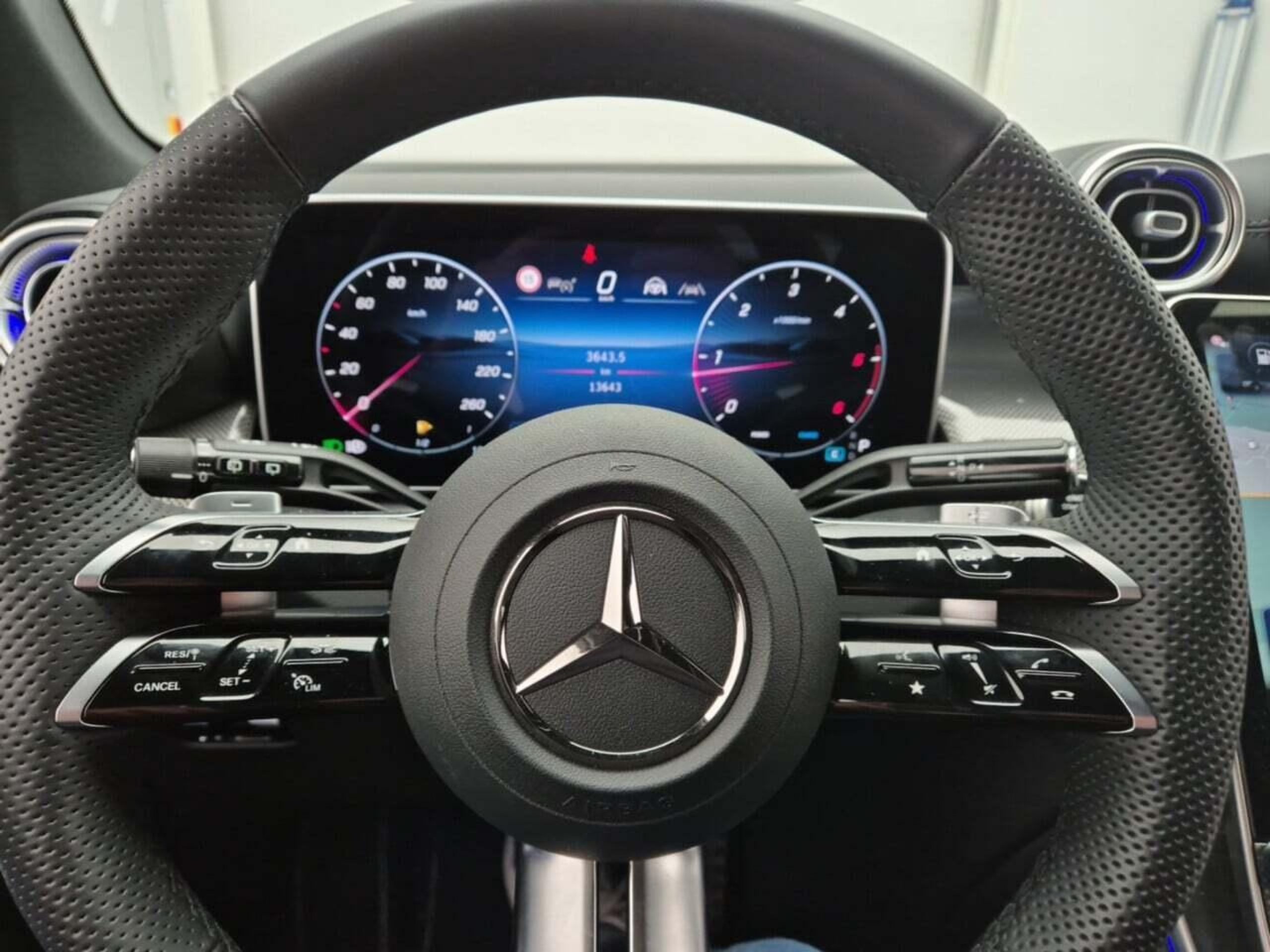Mercedes-Benz GLC 300d AMG Line – 4-Matic – Diesel – Automatic – 269 hp