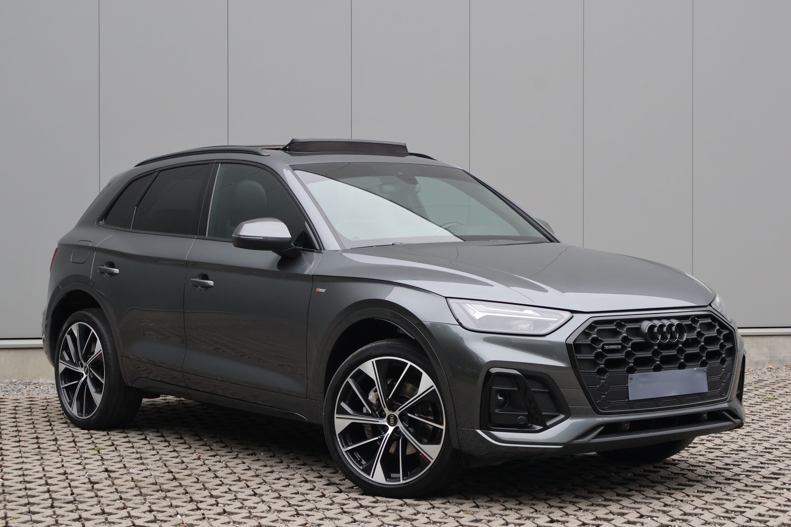 Audi Q5 40 TDI S Line – Quattro – Diesel – Automatic – 204 hp