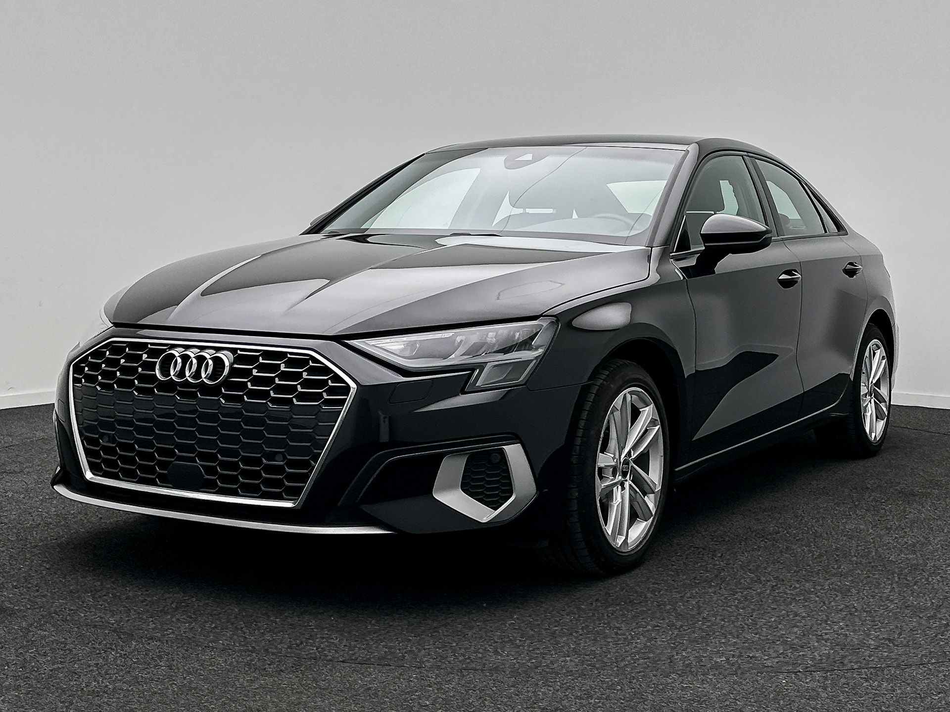Audi A3 1.0 TFSI Advanced – Petrol – Automatic – 110 hp