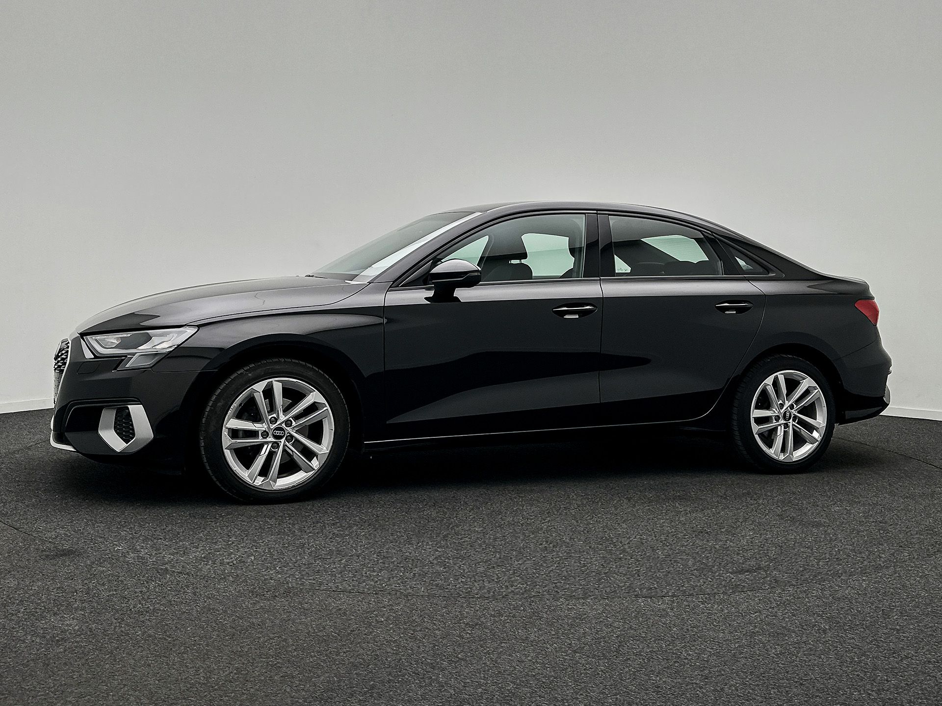 Audi A3 1.0 TFSI Advanced – Petrol – Automatic – 110 hp