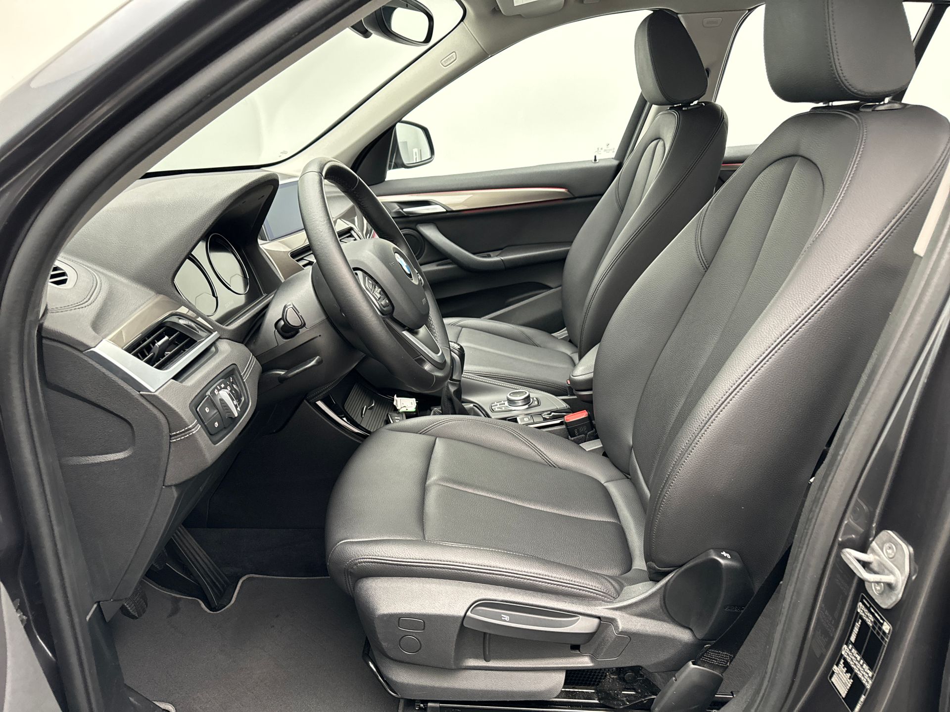BMW X1 16d X Line – Diesel – Manual – 116 hp