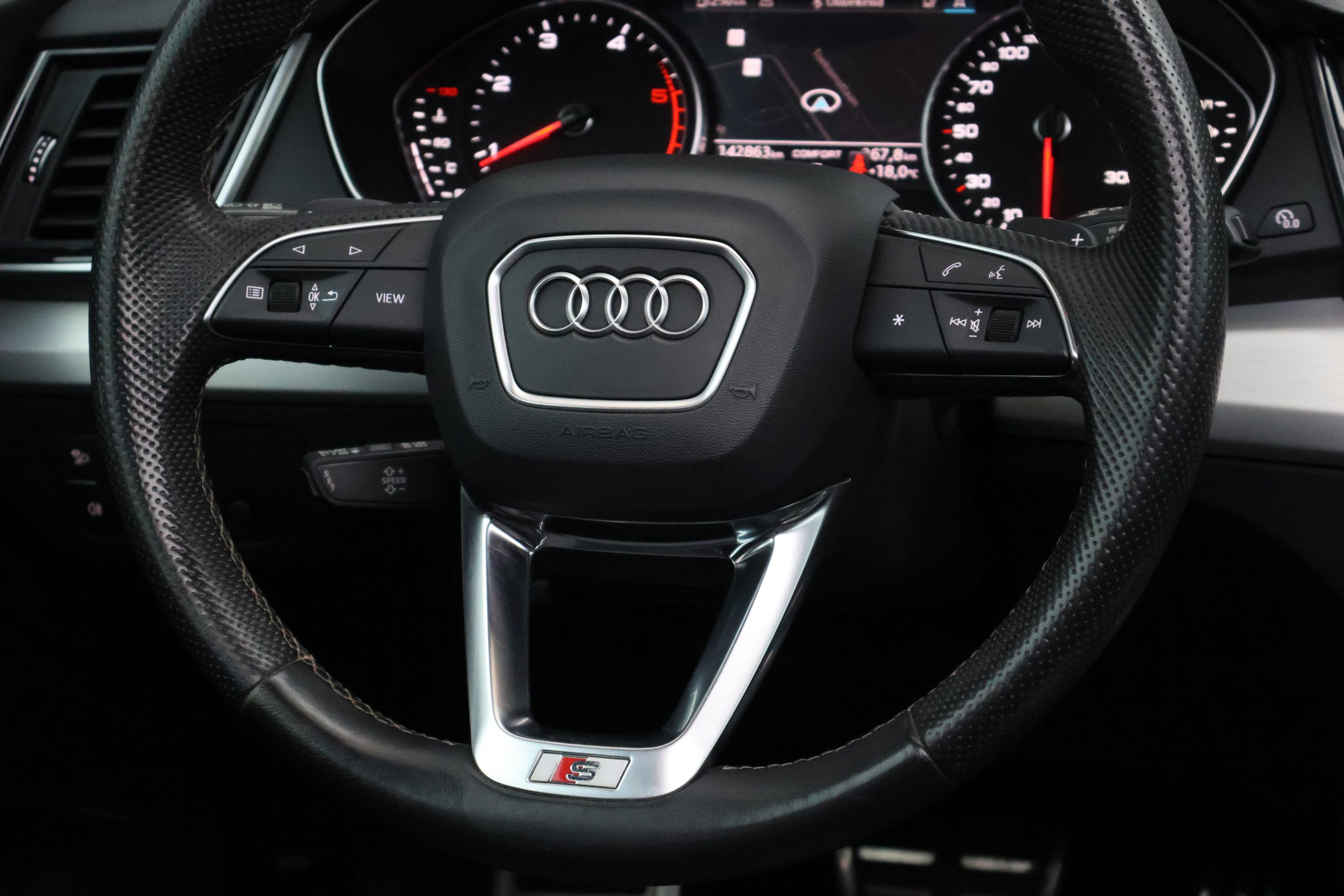 Audi Q5 40 TDI S Line – Quattro – Diesel – Automatic – 204 hp